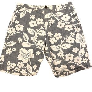 GAP Men’s shorts chambray w/ white Hawaiian print
